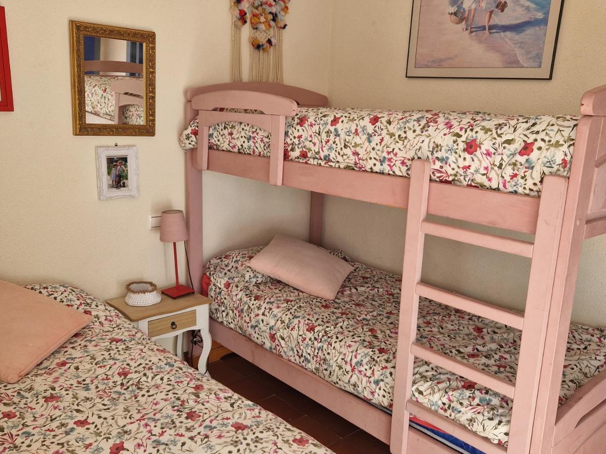 Casa Juan Apartment กัมบริลส์ ภายนอก รูปภาพ