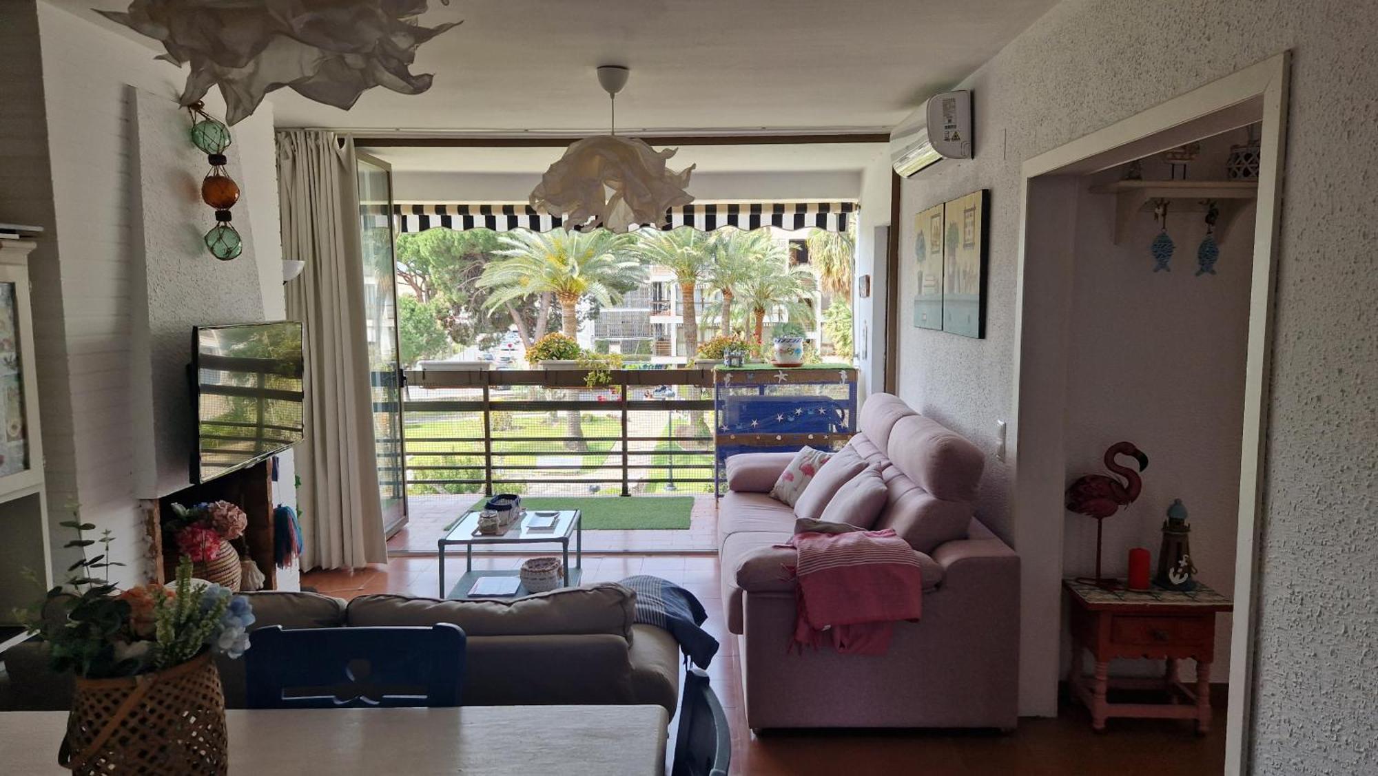 Casa Juan Apartment กัมบริลส์ ภายนอก รูปภาพ